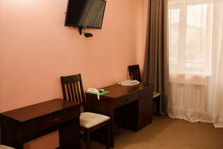 Гостиница Лотос Анапа Трехместный номер с балконом-4