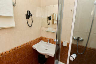 Гостиница Лотос Анапа Большой двухместный номер с 1 кроватью-6