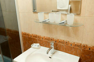 Гостиница Лотос Анапа Семейный полулюкс-8