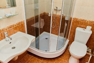 Гостиница Лотос Анапа Семейный номер Делюкс-6